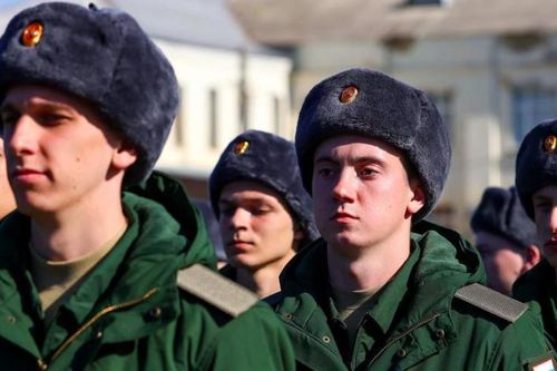 Tổng thống Nga Putin ký sắc lệnh huy động 150.000 lính nghĩa vụ