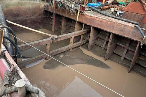 Bị phạt hơn 900 triệu đồng vì khai thác cát trái phép