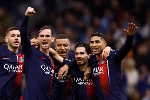 Mbappe vùng vằng bị thay ra, PSG thắng khó tin Marseille