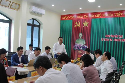 Ngành TT&TT khẳng định vai trò dẫn dắt chuyển đổi số