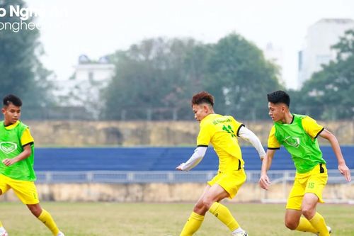 U17 Sông Lam Nghệ An chia điểm với SHB Đà Nẵng, chính thức giành quyền vào chơi vòng chung kết