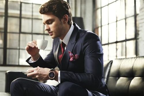 Vẻ ngoài xinh đẹp hay thân hình bốc lửa không phải 'gu' của đàn ông thành đạt, đây mới là kiểu phụ nữ gây sức hút mạnh mẽ với họ