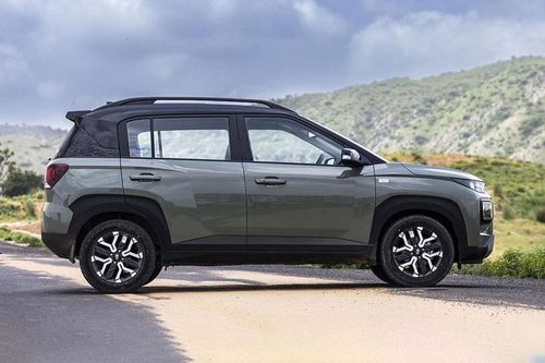 'Hyundai Grand i10 phiên bản SUV' cực đắt hàng nhờ thiết kế đẹp, giá bán siêu rẻ chỉ 172 triệu đồng