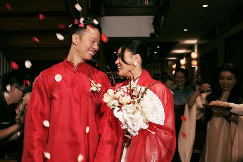 Độc đáo lễ Hằng Thuận đặc biệt của thiên kim gia tộc có nếp sống thiền bí ẩn nhất Việt Nam
