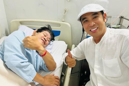 NS Phước Sang sau 1 tuần đột quỵ, có hành động đặc biệt khi đồng nghiệp vào thăm