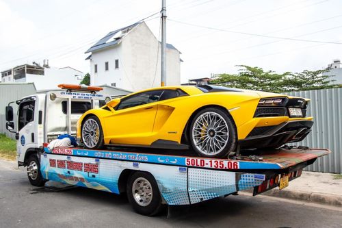 Đại gia Hoàng Kim Khánh mang dàn siêu xe 500 tỷ ra Nha Trang, Koenigsegg Regera 200 tỷ vẫn chưa lộ diện