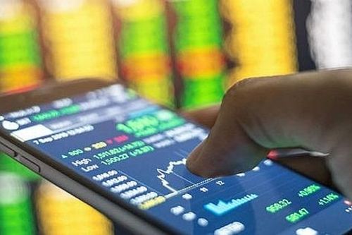 VNDirect trở lại sàn chứng khoán, thị trường giảm cả điểm số lẫn khối lượng