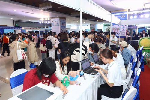 Gần 6 tỷ đồng đóng góp cho thế hệ tương lai, kết nối hơn 5000 cơ hội việc làm