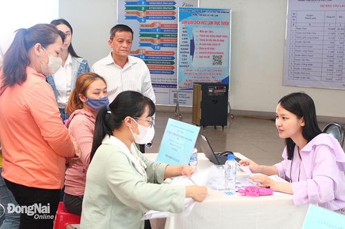 Doanh nghiệp 'khát' lao động