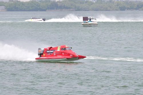 Về nhì, Jonas Anderson vẫn 'gánh team' Bình Định - Việt Nam trên bảng tổng sắp UIM F1H2O World Championship