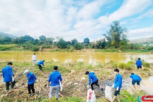 Bảo vệ môi trường dòng sông Mã