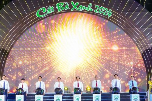 Khai mạc du lịch Cát Bà năm 2024