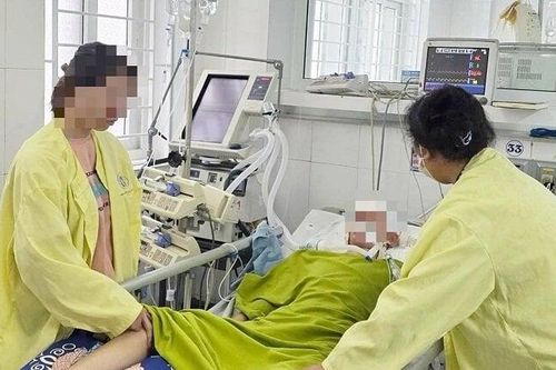 Sức khỏe nam sinh bị đánh chết não: Huyết áp ổn định, cắt được thuốc vận mạch