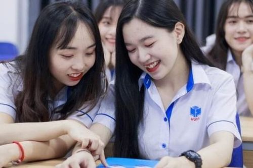 Ngành học nào đang được thí sinh và phụ huynh quan tâm nhiều nhất hiện nay?