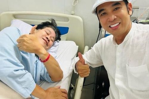 Phước Sang sau đột quỵ: Sức khỏe có tín hiệu lạc quan, tinh thần vui vẻ