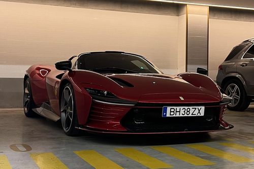 Cận cảnh siêu phẩm Ferrari Daytona SP3 mới tậu của Cristiano Ronaldo