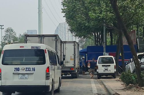 Hà Nội: quản lý lỏng lẻo khiến đường Tố Hữu trở nên ùn tắc?