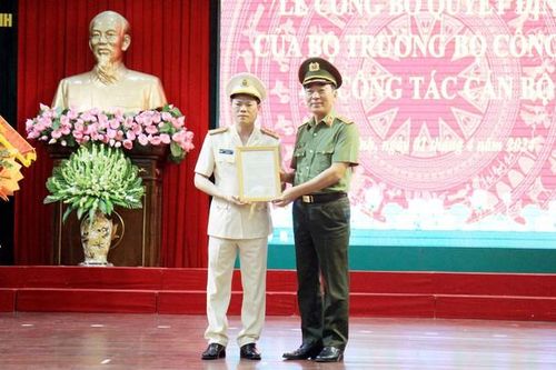 Công bố quyết định điều động, bổ nhiệm tân Giám đốc Công an tỉnh