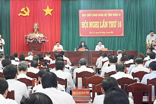 Bến Tre: Tập trung ứng phó hạn mặn, chăm lo đời sống nhân dân