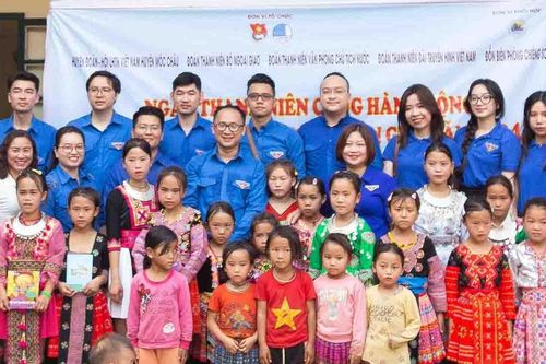Thanh niên Ngoại giao và Hành trình tháng Ba biên giới
