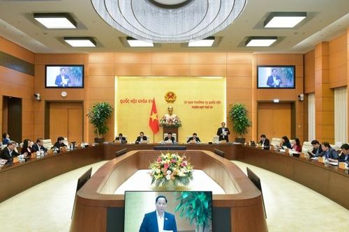 Phê chuẩn kết quả miễn nhiệm và bầu Phó Chủ tịch Hội đồng nhân dân tỉnh Quảng Bình
