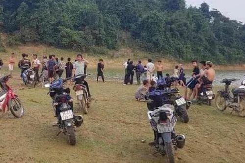 Chèo thuyền ra hồ chơi, nam sinh ở Thanh Hóa bị đuối nước