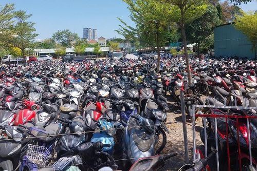 Công an Vũng Tàu truy tìm chủ nhân của hơn 900 xe máy, ô tô bị 'bỏ rơi'