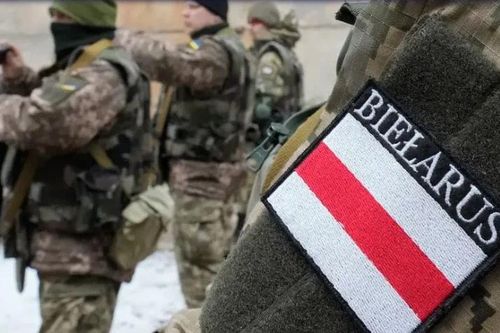 Quân đội Belarus tiến hành tập trận ở khu vực gần biên giới Ukraine và EU