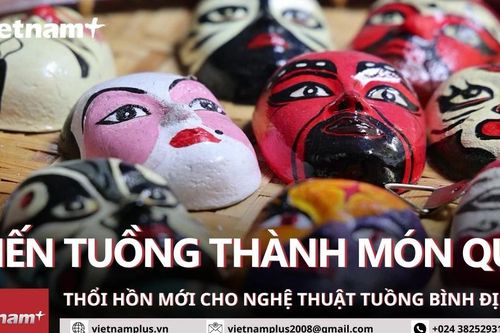Người 'hô biến' những chiếc mặt nạ Tuồng ở Bình Định thành món quà văn hóa