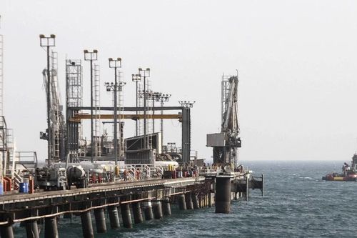 Kim ngạch xuất khẩu dầu thô của Iran đạt 35 tỷ USD trong 12 tháng
