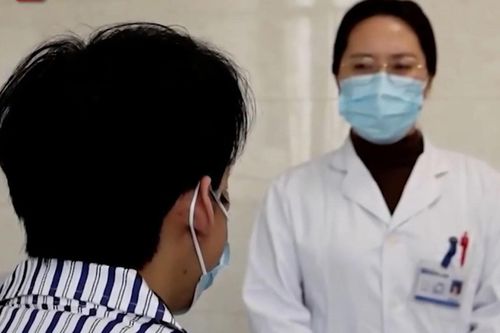 Nam sinh mắc bệnh nghĩ tất cả phụ nữ đều thích mình