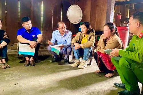 Bài 1: Lá thư cầu cứu của nữ sinh lớp 8 người Mông bị ép bỏ học lấy chồng