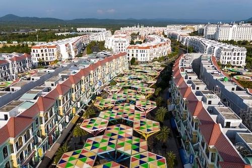 Kinh doanh nghỉ dưỡng biển vẫn ì ạch