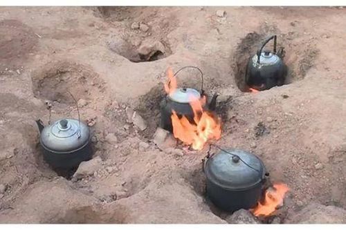 Trung Quốc: Kỳ lạ ngôi làng có lửa cháy trên mặt đất hơn 60 năm