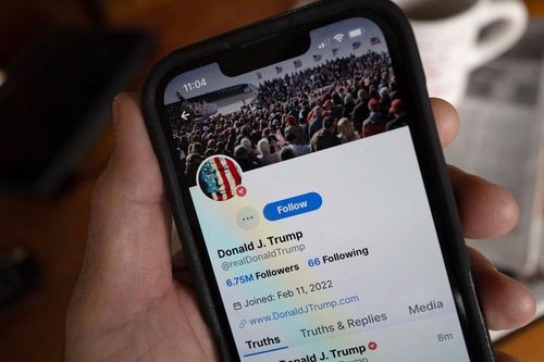 Công ty Trump Media bị nghi ngờ, tài sản của ông Trump sụt hơn 1 tỷ USD trong một ngày