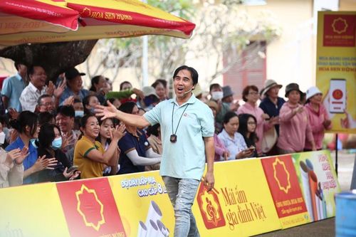 Chương trình 'Mái ấm gia đình Việt' cùng nhiều nghệ sĩ sẽ giúp đỡ các em nhỏ mồ côi tại An Giang