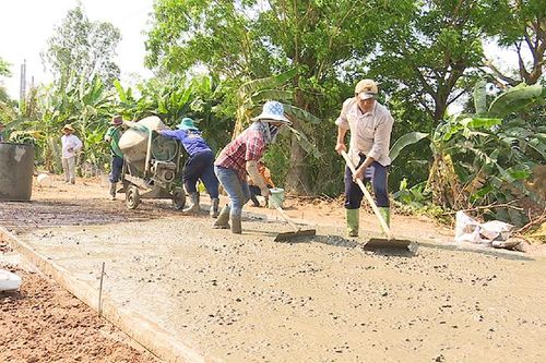 Phát huy hiệu quả sức dân trong xây dựng nông thôn mới