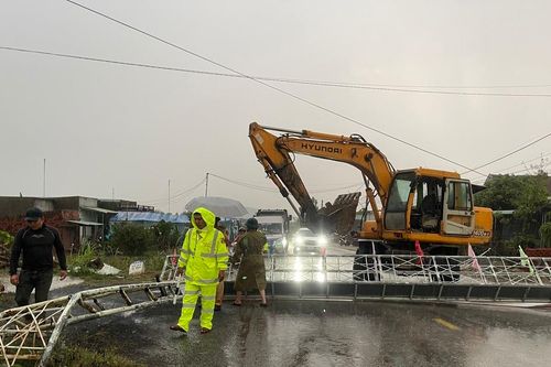 Kbang thiệt hại do mưa đầu mùa kèm theo giông lốc