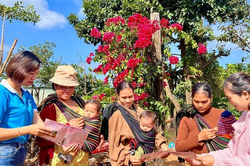 Vì bình đẳng giới cho phụ nữ dân tộc thiểu số