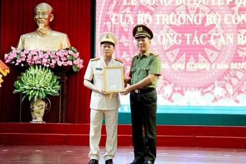 Đại tá Nguyễn Hữu Mạnh được bổ nhiệm làm Giám đốc Công an tỉnh Nam Định