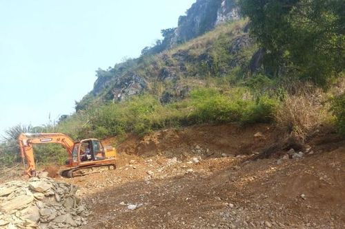 Nghệ An: Đề nghị xử phạt doanh nghiệp khai thác khoáng sản tại lèn Hai Vai