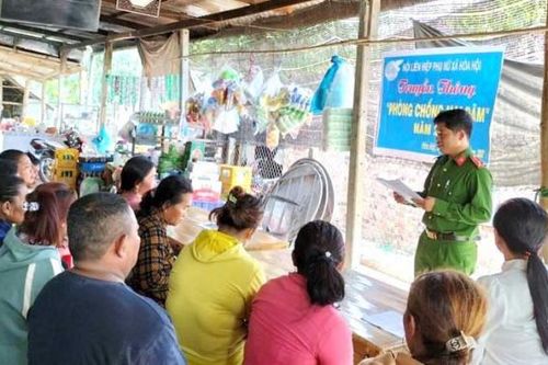 Phó trưởng Công an xã được tuyên dương 'Gương mặt trẻ Công an tiêu biểu'