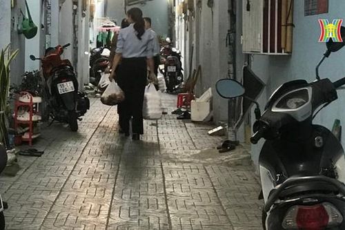 Chính quyền bên dân sau vụ cháy ven kênh Tàu Hủ
