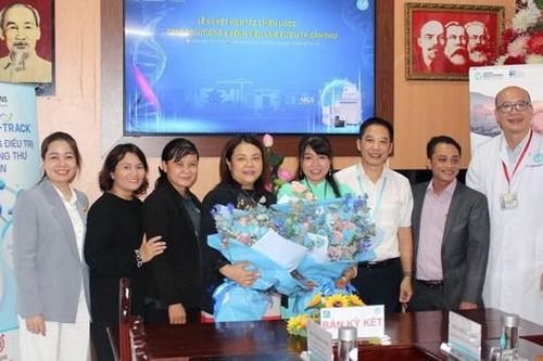 Gene Solutions và Bệnh viện Ung Bướu TP Cần Thơ ký kết hợp tác chiến lược