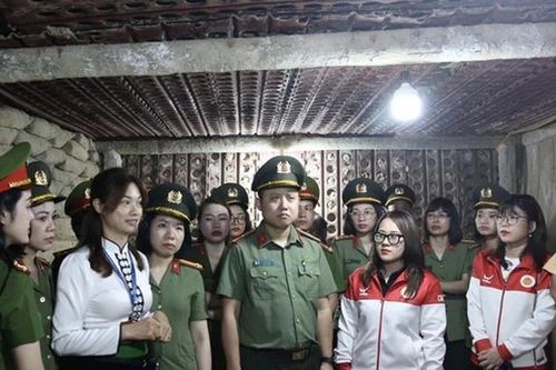 Tuổi trẻ Công an thành phố Hà Nội hướng về Điện Biên