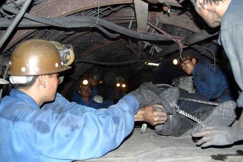 Quảng Ninh: Cháy khí metan trong hầm lò, bốn công nhân tử vong