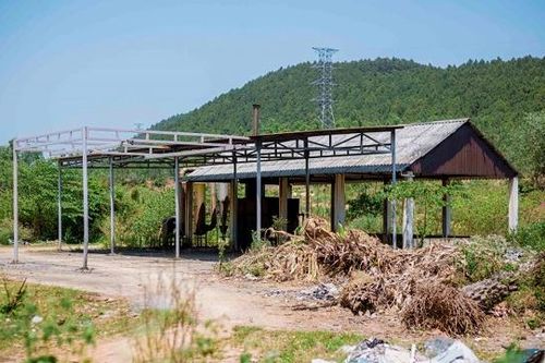Quảng Bình: Lò đốt rác thải được đầu tư hàng tỷ đồng rồi bỏ hoang