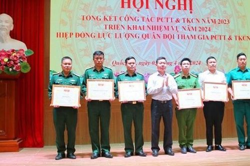 Quốc Oai thực hiện phương châm '4 tại chỗ' trong phòng chống, thiên tai