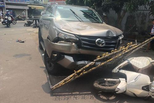 Tài xế dương tính ma túy lái xe tông liên hoàn