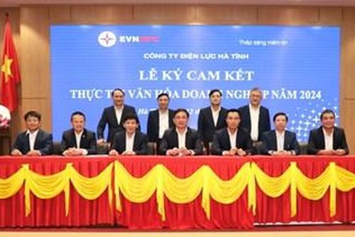 Cán bộ, nhân viên, người lao động PC Hà Tĩnh giữ 'lời hứa' thực thi tốt văn hóa doanh nghiệp